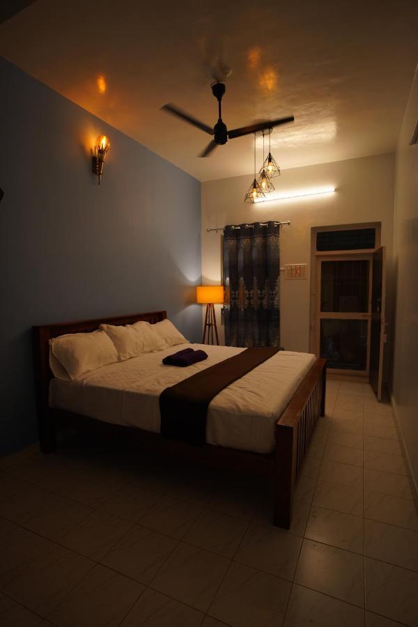Tiruvannāmalai Omkara - The Fives Guest House מראה חיצוני תמונה