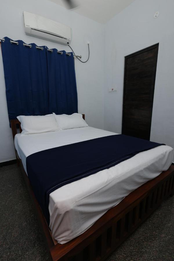 Tiruvannāmalai Omkara - The Fives Guest House מראה חיצוני תמונה