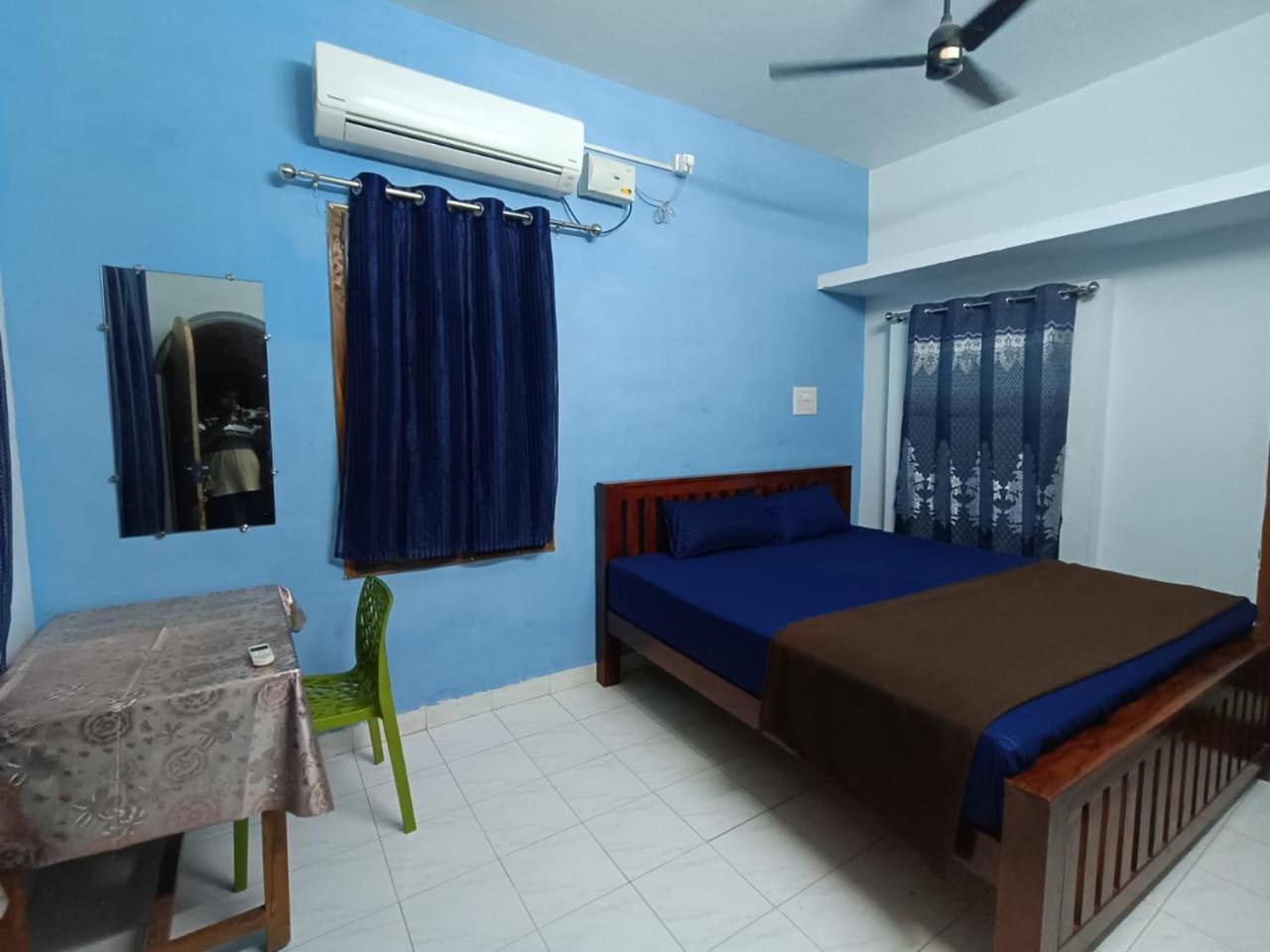 Tiruvannāmalai Omkara - The Fives Guest House מראה חיצוני תמונה