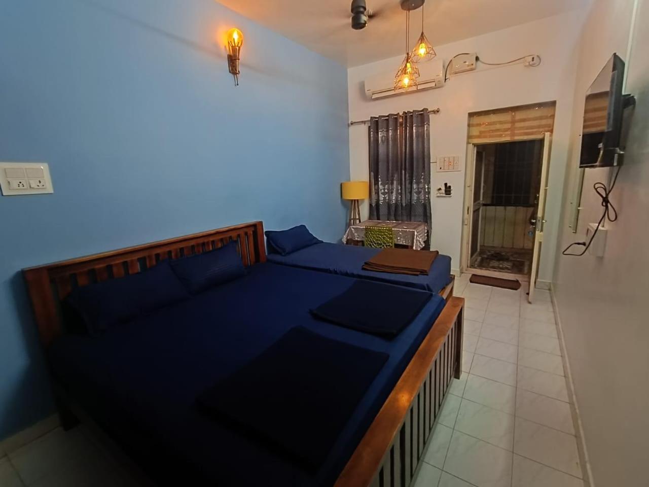 Tiruvannāmalai Omkara - The Fives Guest House מראה חיצוני תמונה